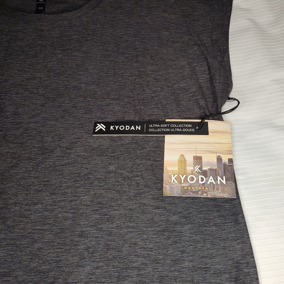 NWT Kyodan Active Grey Short Sleeve Workout Casual T Shirt Size P/S - Picture 4 of 6